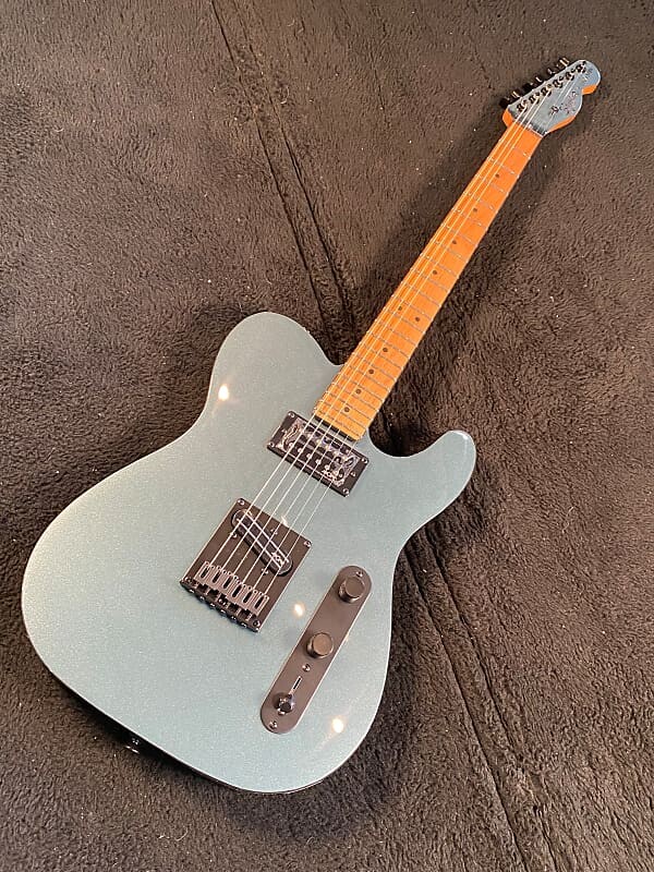 

Squier Contemporary Telecaster RH, бронзовый металлик #CMCH21002042 6lbs. 10 унций