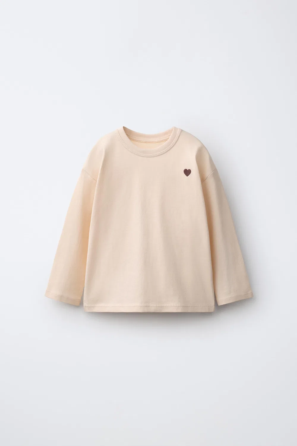 Футболка с вышитым сердечком ZARA, Vanilla