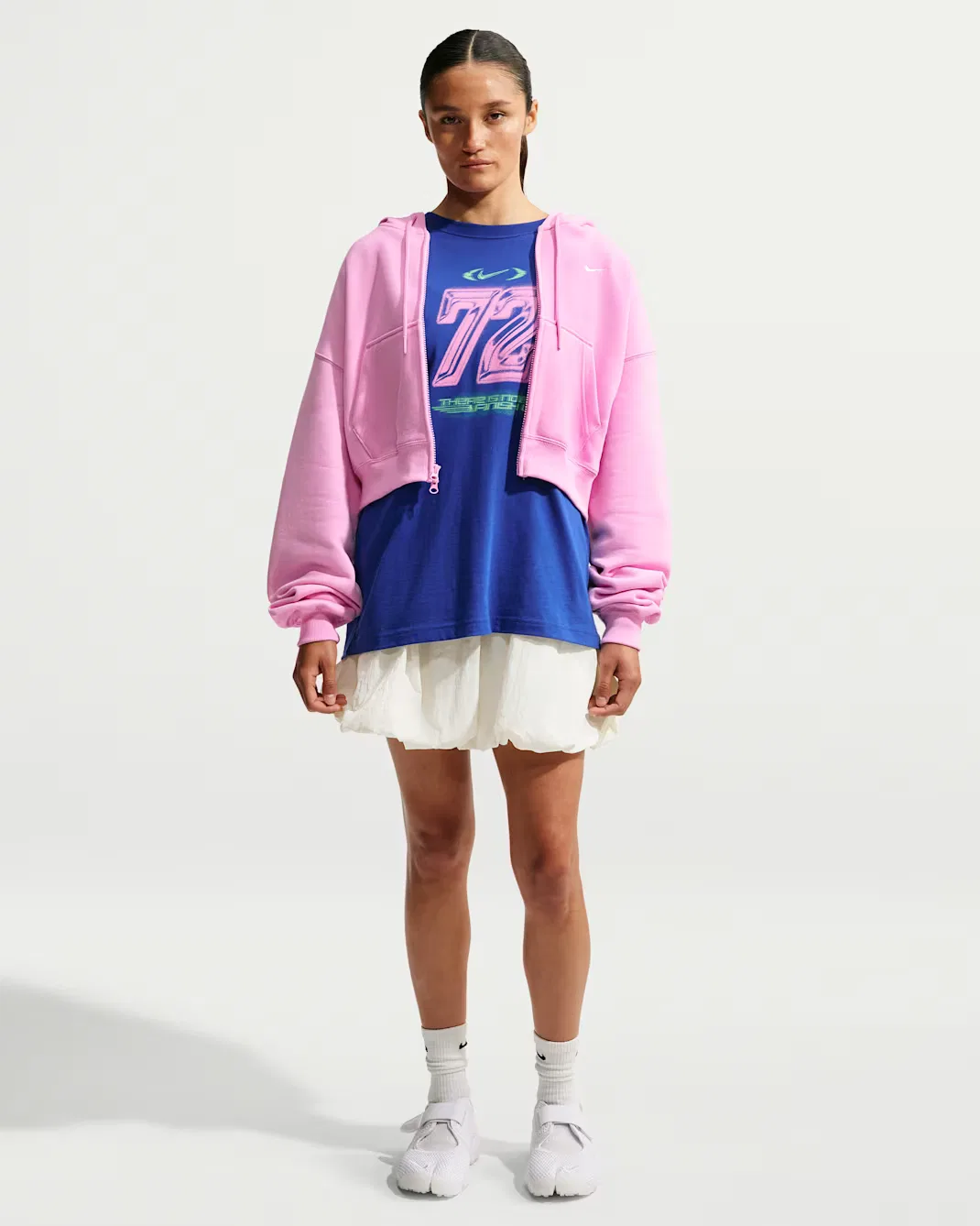Женская укороченная толстовка оверсайз на молнии Nike Studio Fleece Medium Weight, Pink Rise/Sail — фото 4
