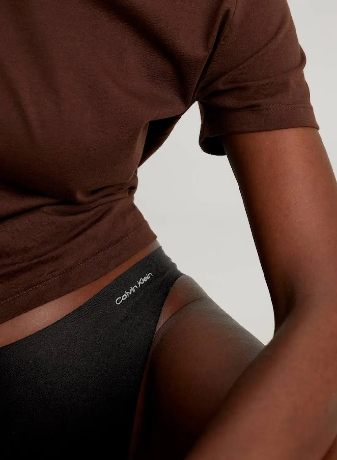 Плавки бикини невидимые хлопковые Invisibles Cotton Calvin Klein, черный — фото 3