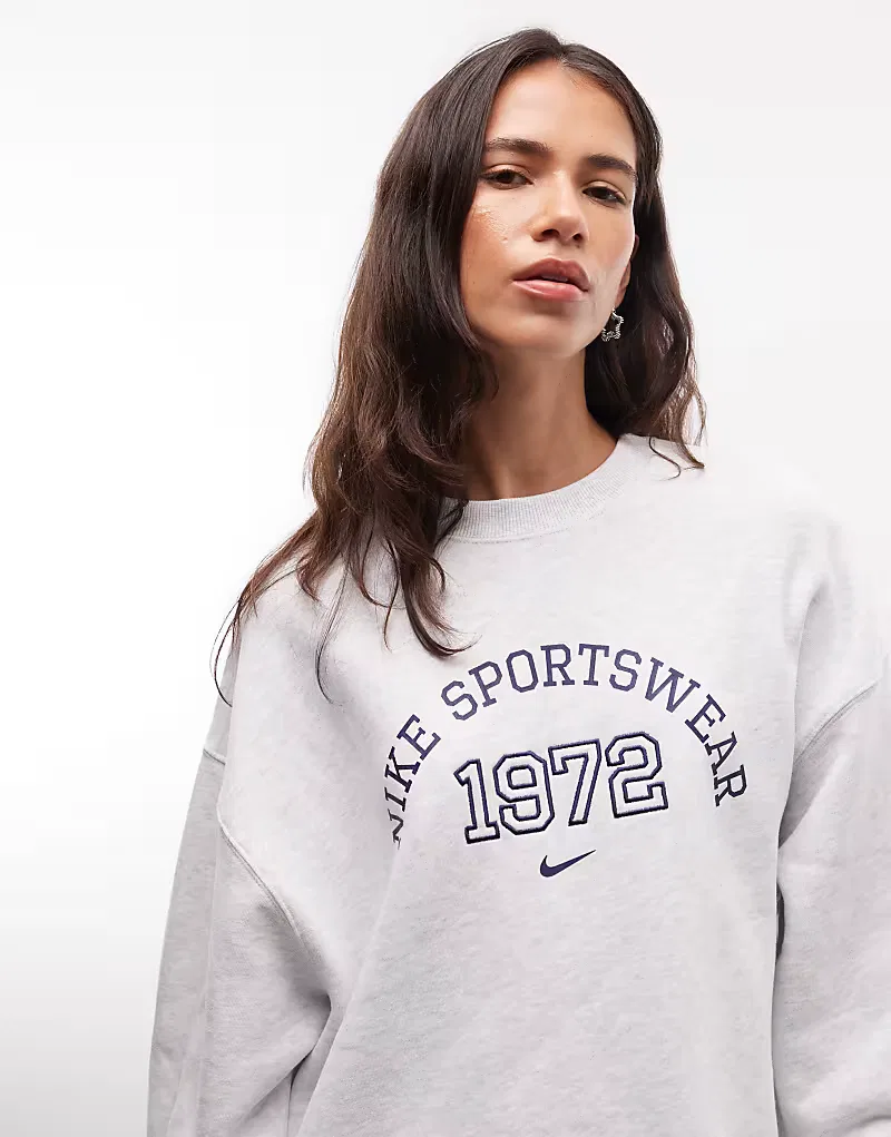 Свободная толстовка Nike Studio Fleece в стиле университетской формы, светло-серый — фото 3