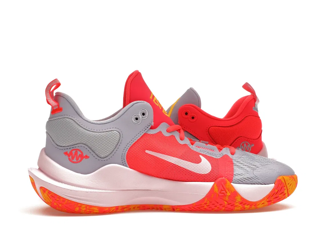 Детские кроссовки для баскетбола с ярким дизайном Nike Giannis Immortality 2, Hot Punch Pink Foam Laser Orange University Blue — фото 3