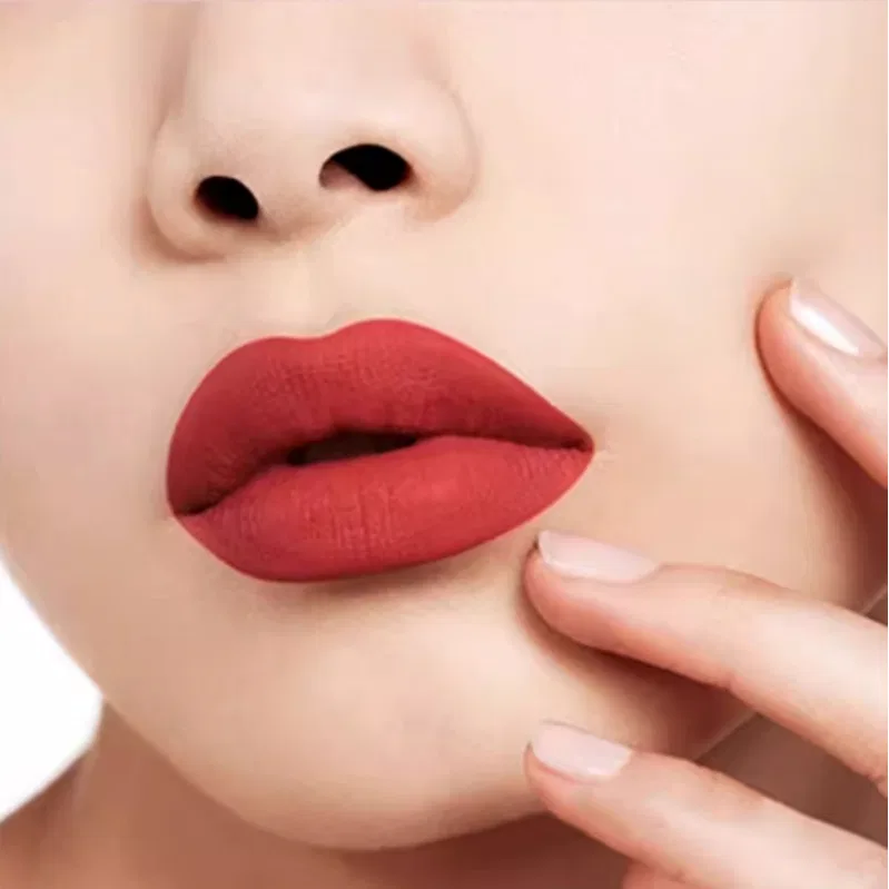 Женский комплект губных помад DIOR Intense Blue Gold Soft Matte, оттенки Rose Pink Brown и Mahogany Nude, DIOR, Rose Pink Brown/Mahogany Nude — фото 2