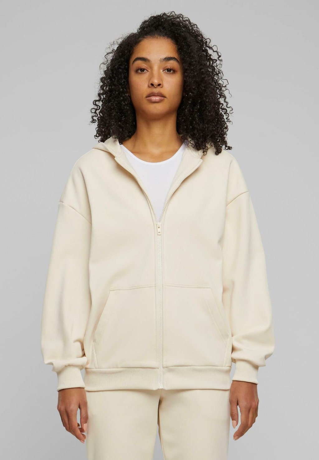 

Толстовка COZY OVERSIZED Urban Classics, цвет whitesand