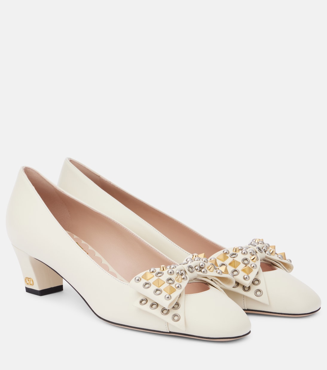 Bowow 45 кожаные туфли на шпильке с шипами Valentino Garavani, слоновая кость