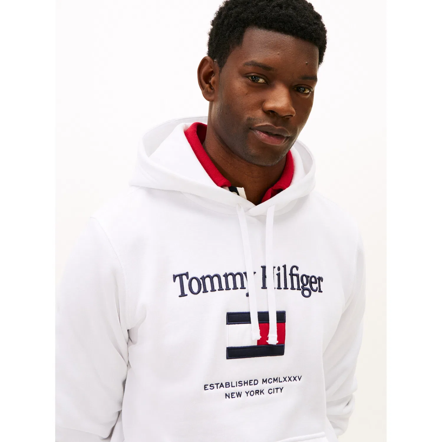 Мужской худи с вышивкой Tommy Hilfiger, White — фото 2