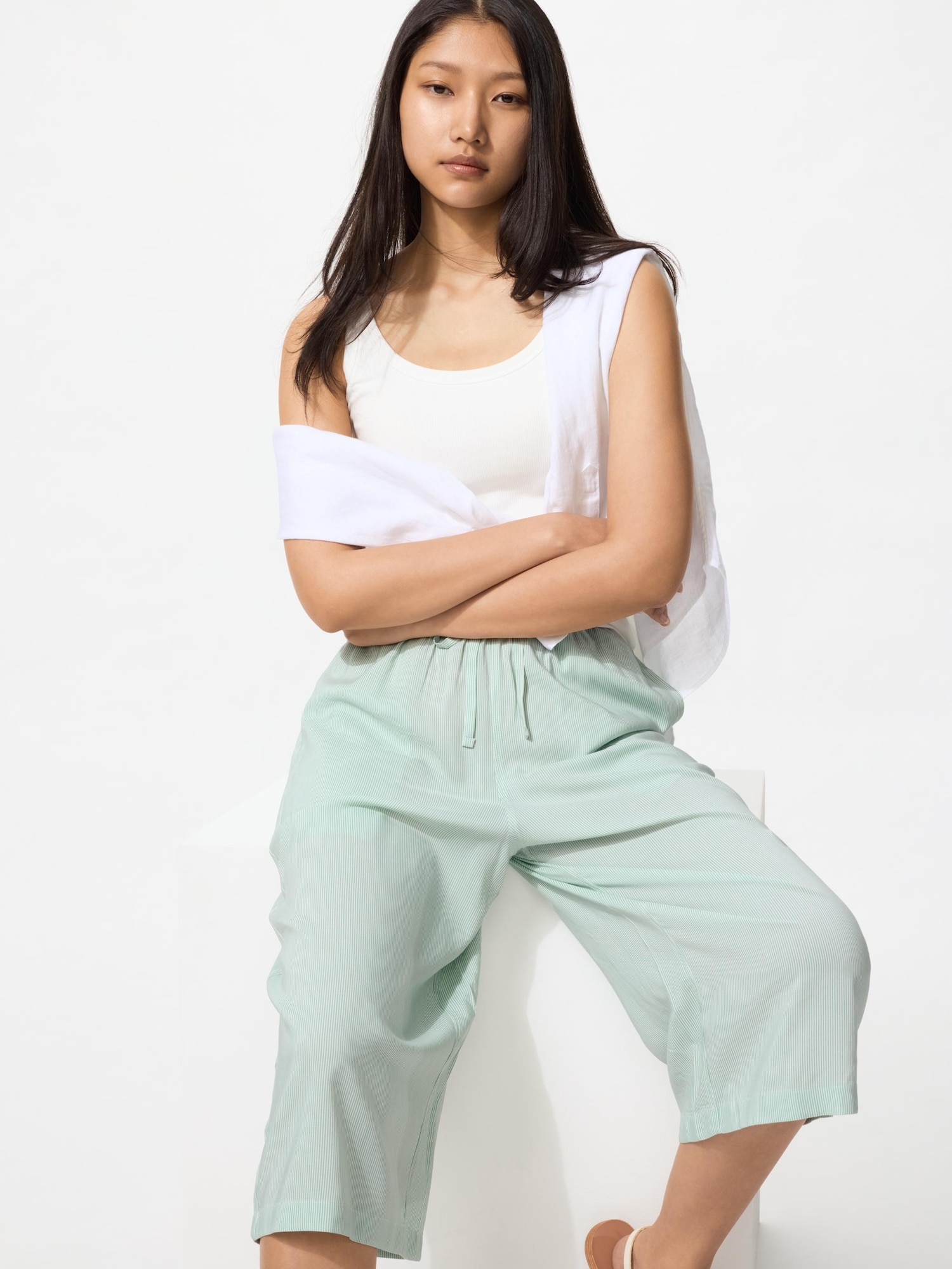 Домашние брюки Uniqlo Rayon, 52 зеленый — фото 2