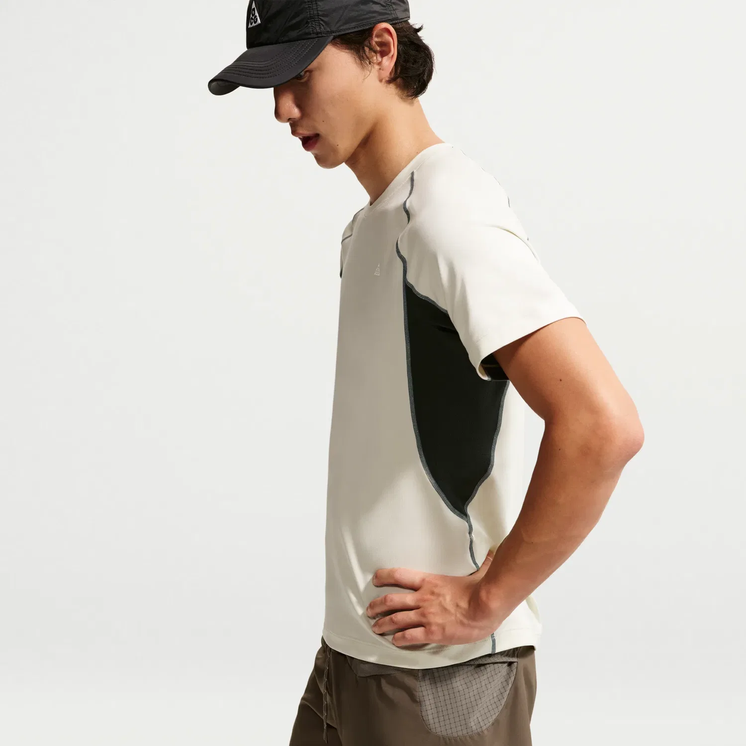 Мужские шорты для бега с принтом Nike ACG Second Sunrise Dri-FIT ADV 5-Inch Brieflined, коричневый — фото 4