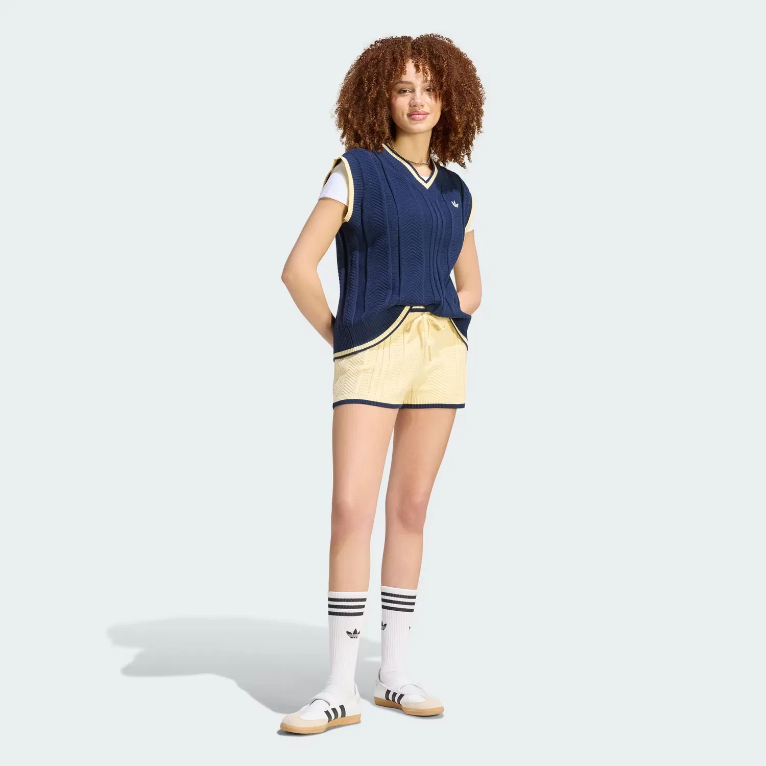 Женский вязаный жилет с V-образным вырезом Cable Knit Vest Adidas Originals, темно-синий — фото 3