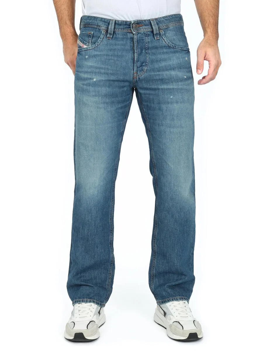 Джинсы DIESEL Regular Jeans 'Light & Supersoft MARKEE R68DY' синего цвета — фото 2