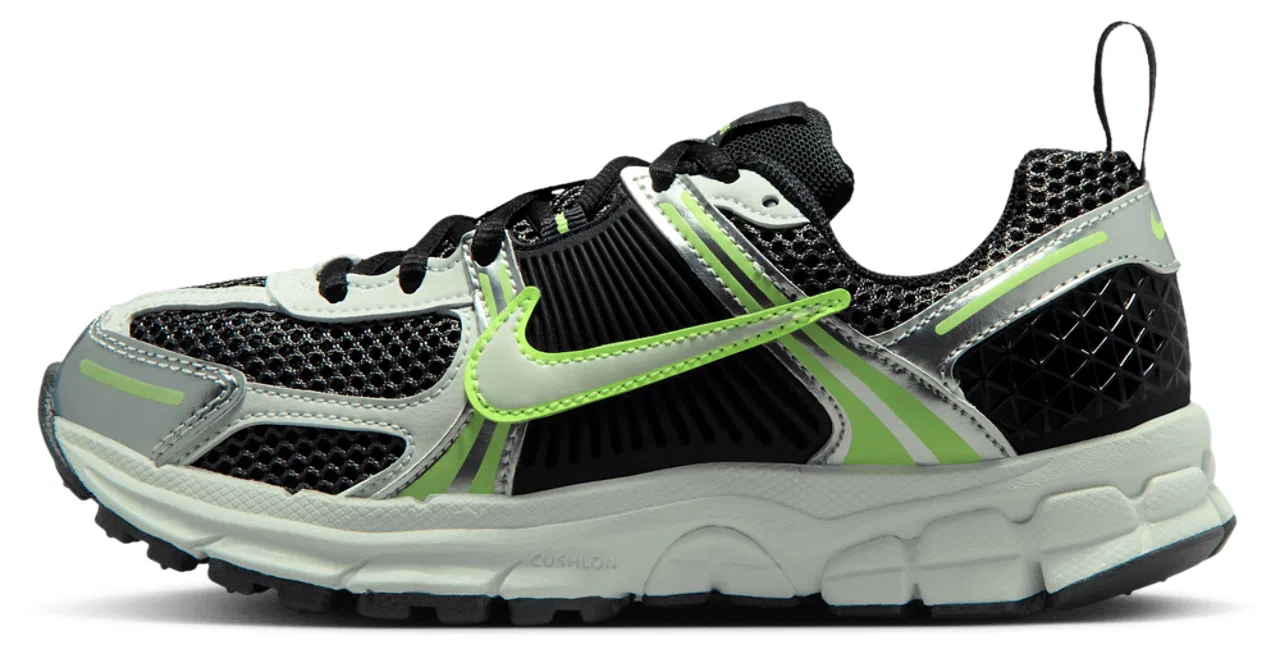 Кроссовки для мальчиков Vomero 5 Nike, цвет Barely Green/Black/Volt Ice — фото 2