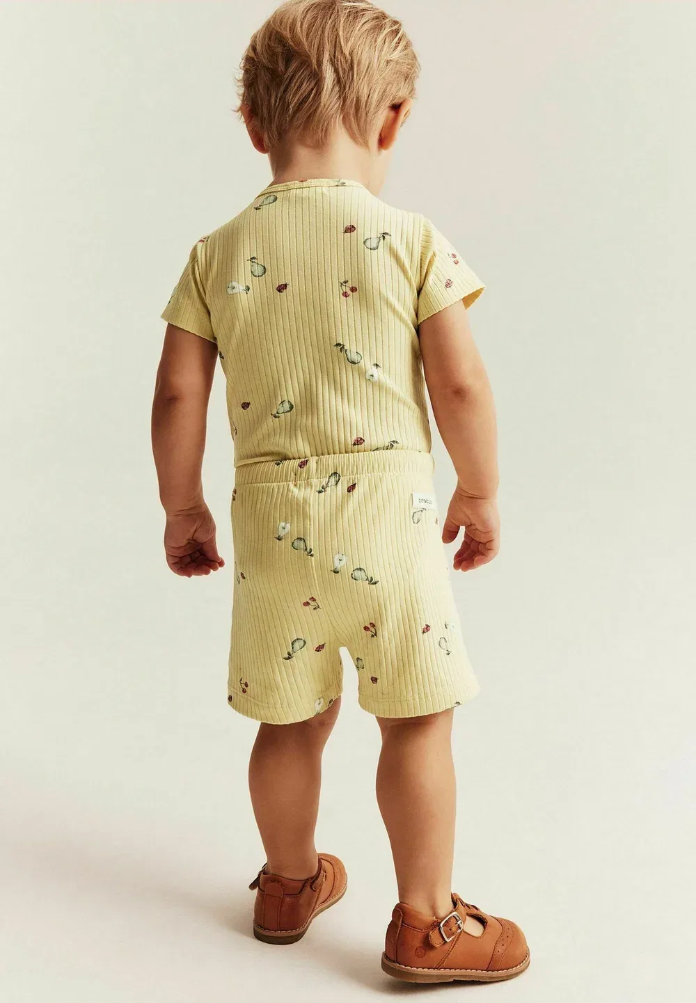 Ребристый комплект из двух предметов, унисекс - шорты Newbie, Yellow — фото 2