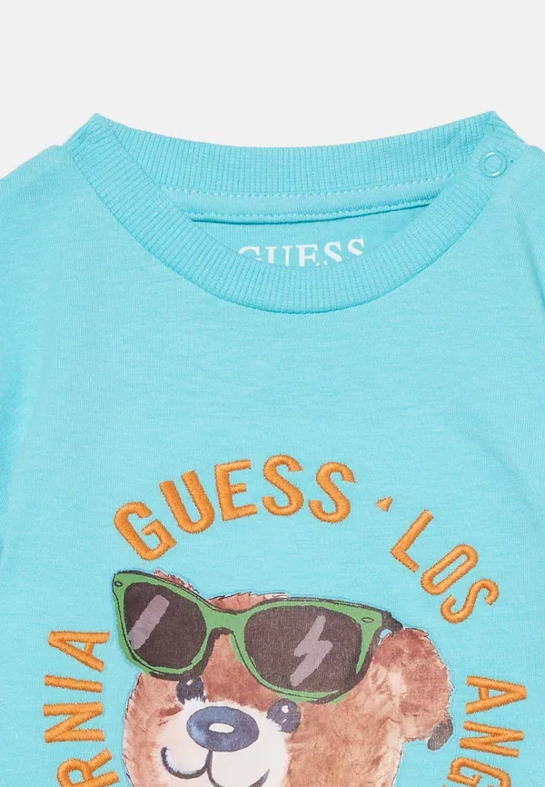 Детский комплект унисекс - джинсовые шорты Guess, бирюзовый — фото 4