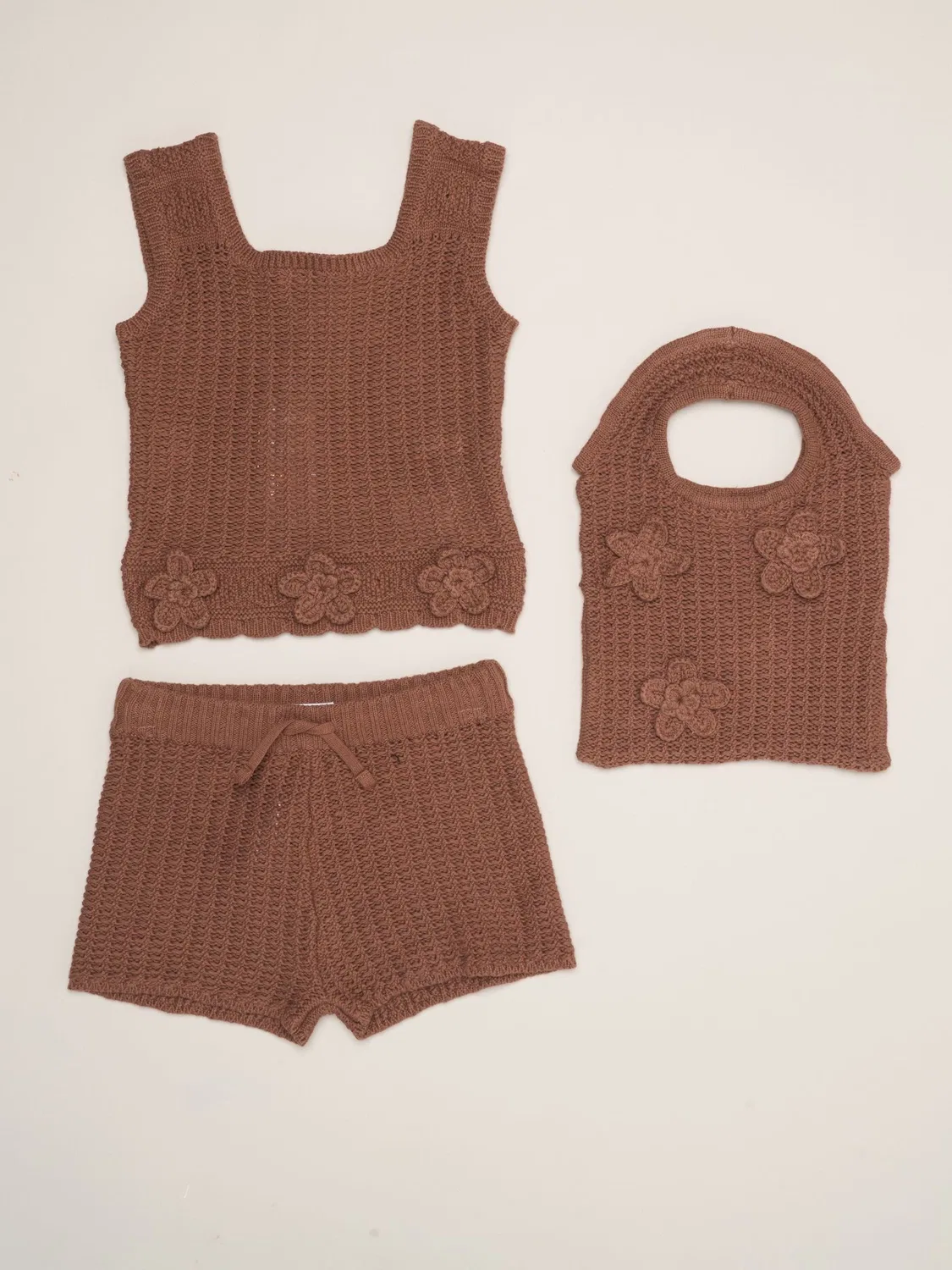 Набор из топа, шорт и сумки Miss Brown Scallop Floral Miss, коричневый