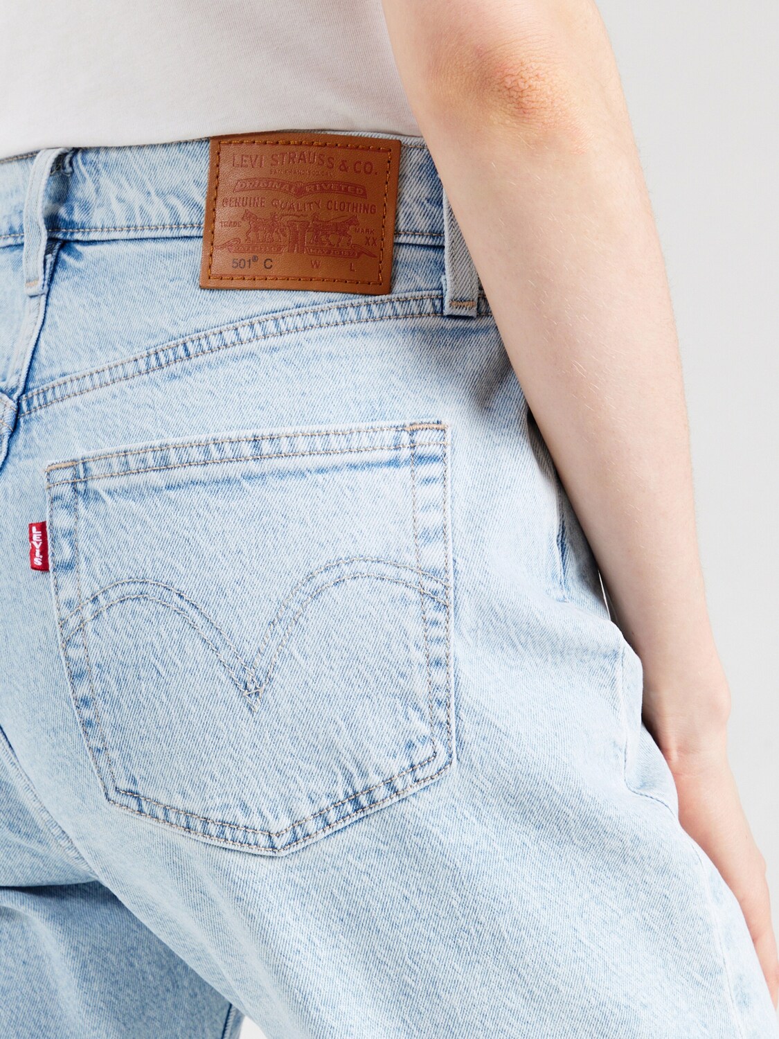 LEVI'S  Джинсы Regular '501 Curve Lightweight Jeans' в синем дениме — фото 2