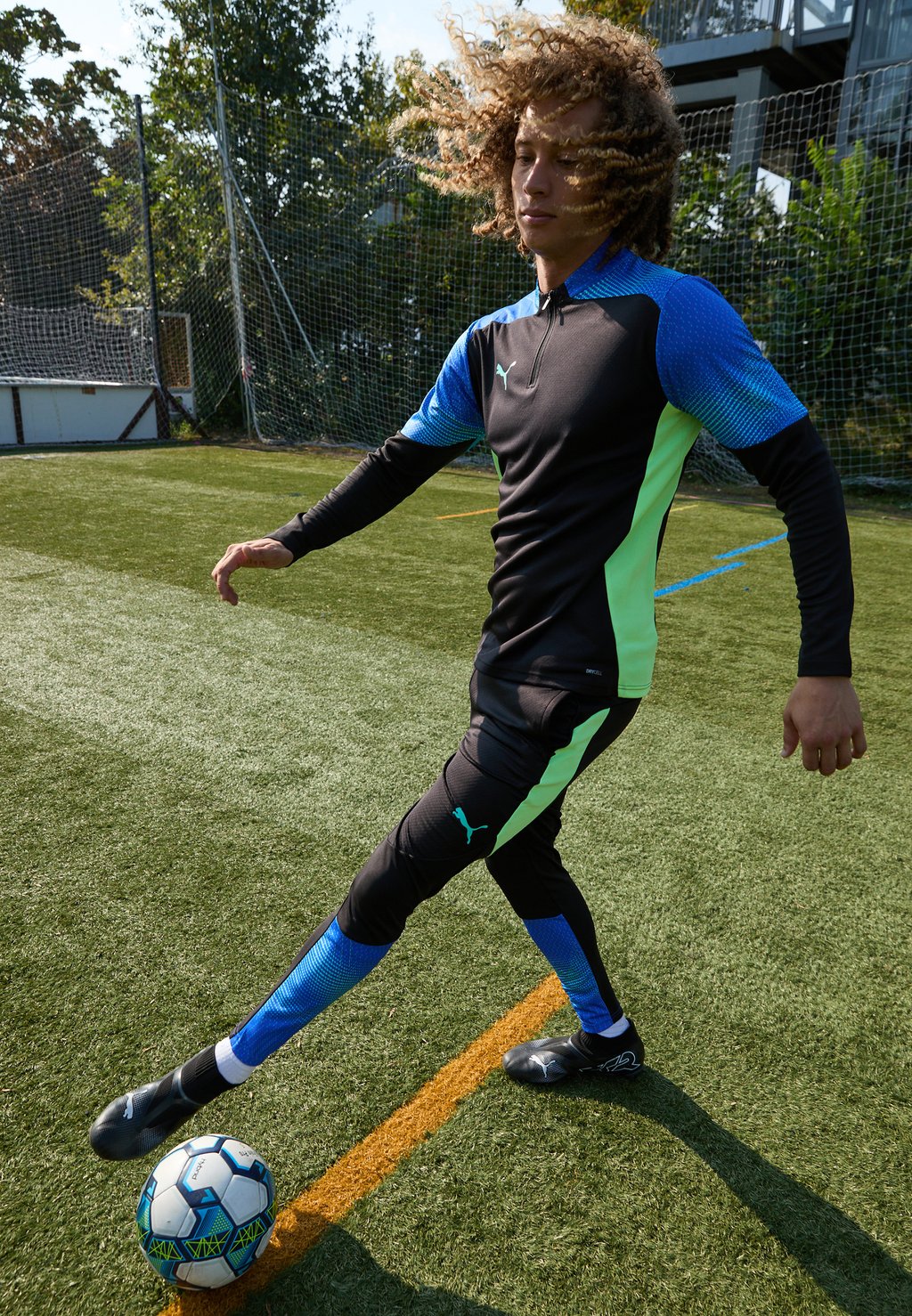 

Топ с длинными рукавами INDIVIDUALFINAL 1/4 ZIP Puma, черный
