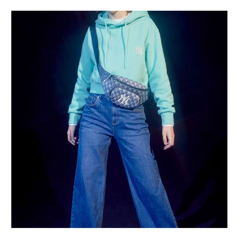 

Сумка MLB Monogram NY New York Yankees Waist Bag Blue