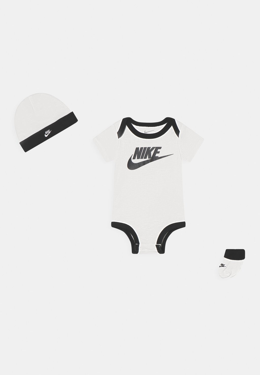 

Кепка Nike Baby 3 Piece Gift Set Body Booties & Beanie Unisex Nike, цвет sail