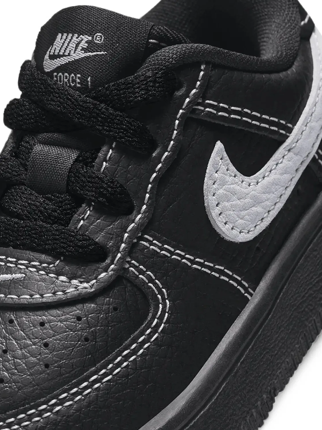 Кроссовки Air Force 1 Low LV8 3 Nike Kids, черный — фото 2