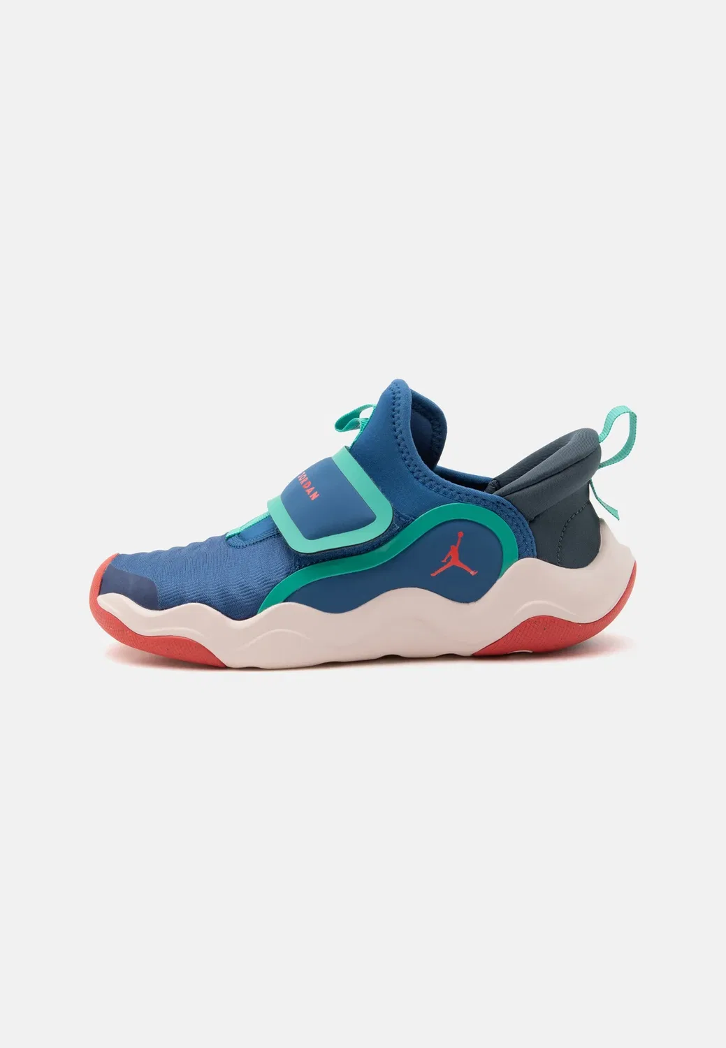 23/7.2 унисекс - кроссовки Jordan, True Blue/Track Red/Blue Fox/Kinetic Green/Chalk