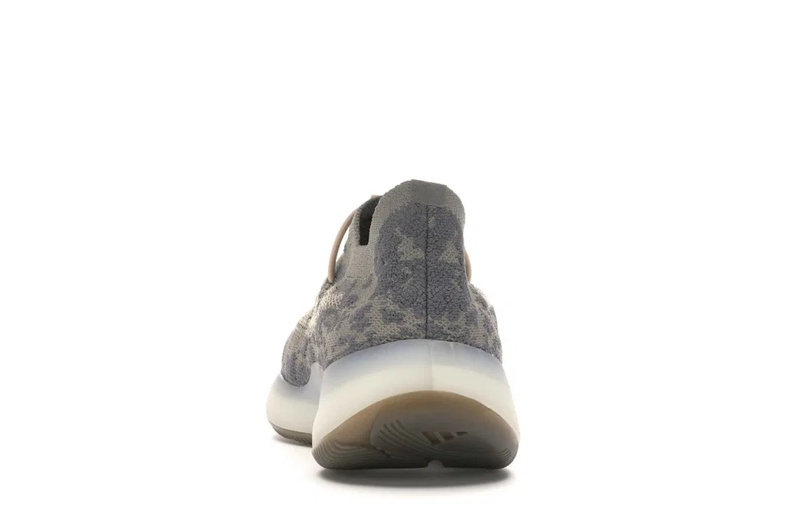 Детские кроссовки с принтом камуфляж Adidas Yeezy Boost 380, Mist — фото 4