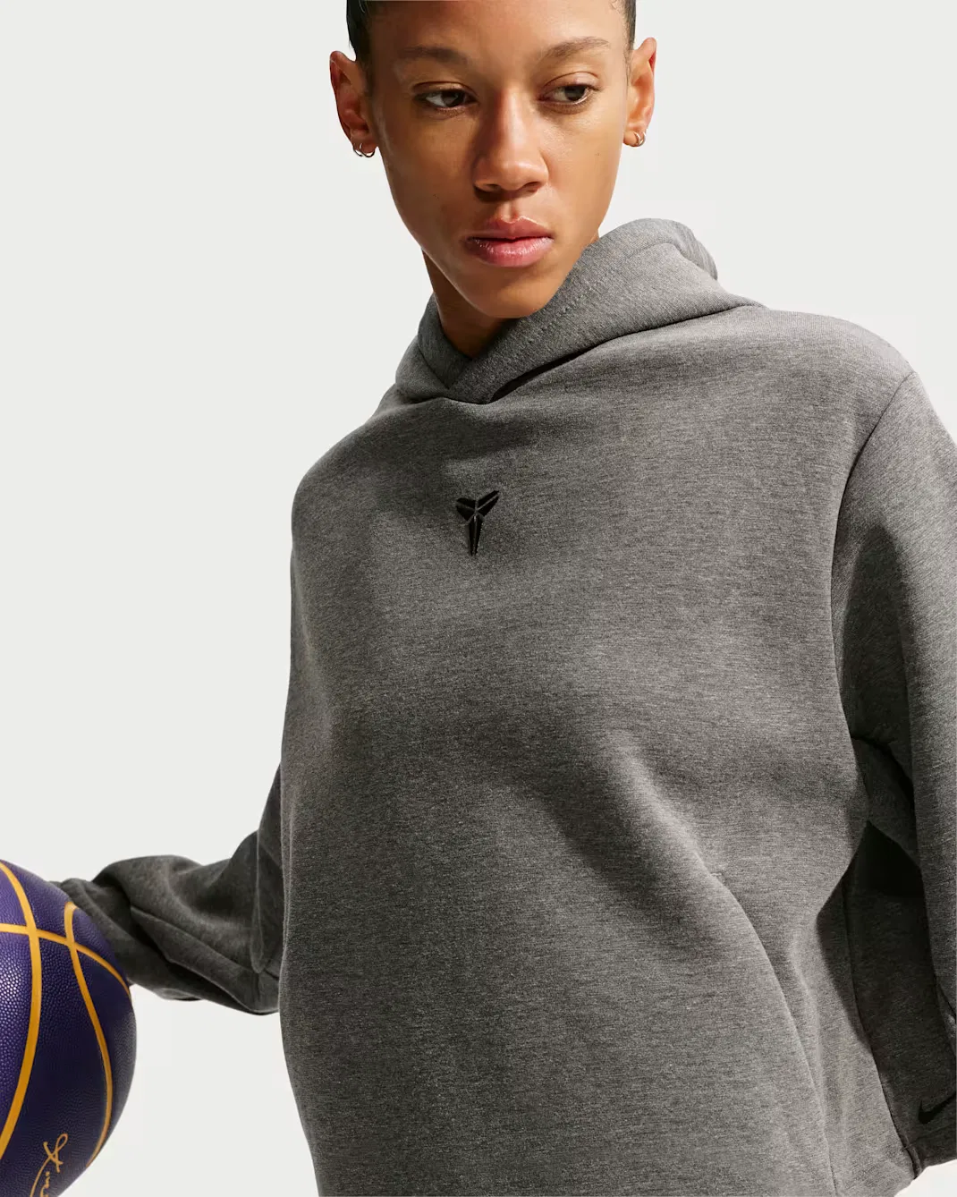 Женская баскетбольная толстовка Dri-FIT с капюшоном Kobe Nike, Black Heather/Black — фото 3