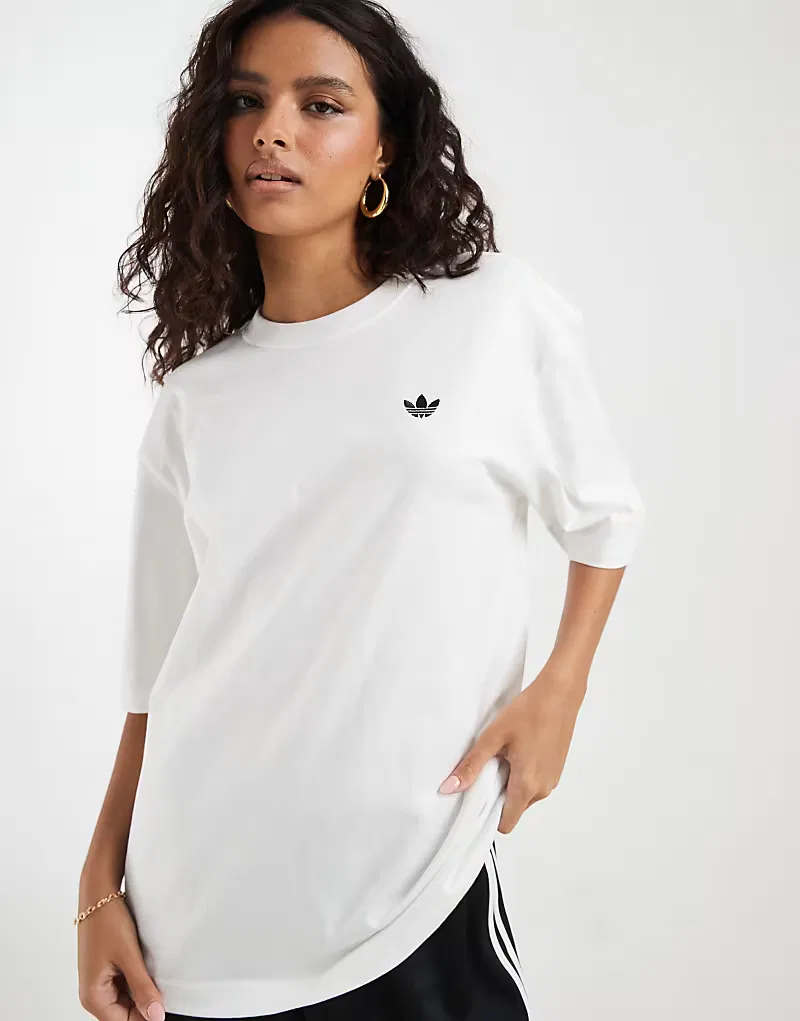 Футболка Adidas Originals Essential оверсайз, белый