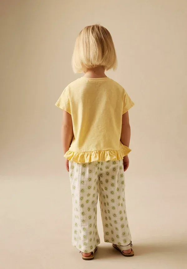 Брючный костюм с цветочным принтом, Regular fit - wide leg trousers set, Next, Yellow flower, желтый — фото 3