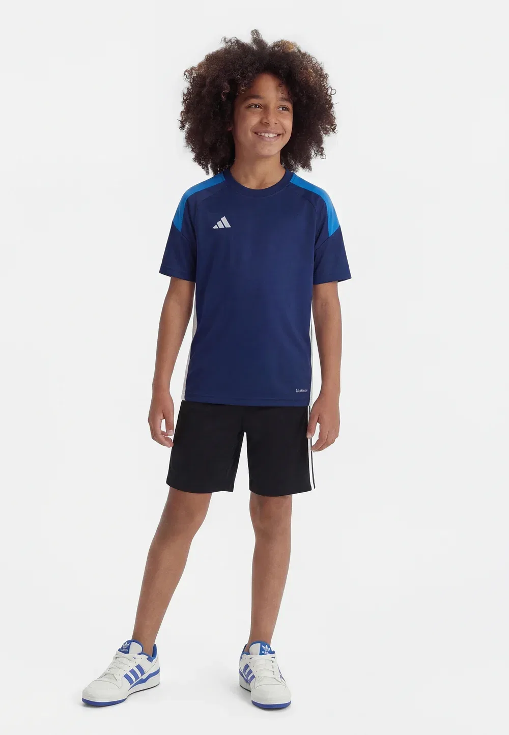 Футболка Tiro Essential для детей унисекс Adidas Performance, Dark Blue/Bright Royal/White