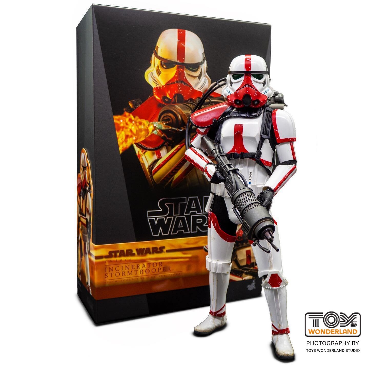 

Фигурка Hot Toys The Mandalorian - Incinerator Stormtrooper, 30 см