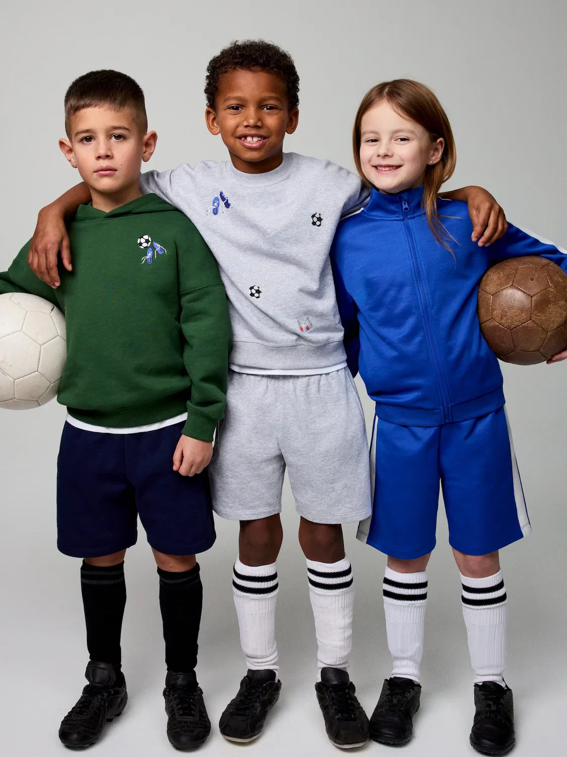 Шорты с контрастной вставкой Arket, Blau