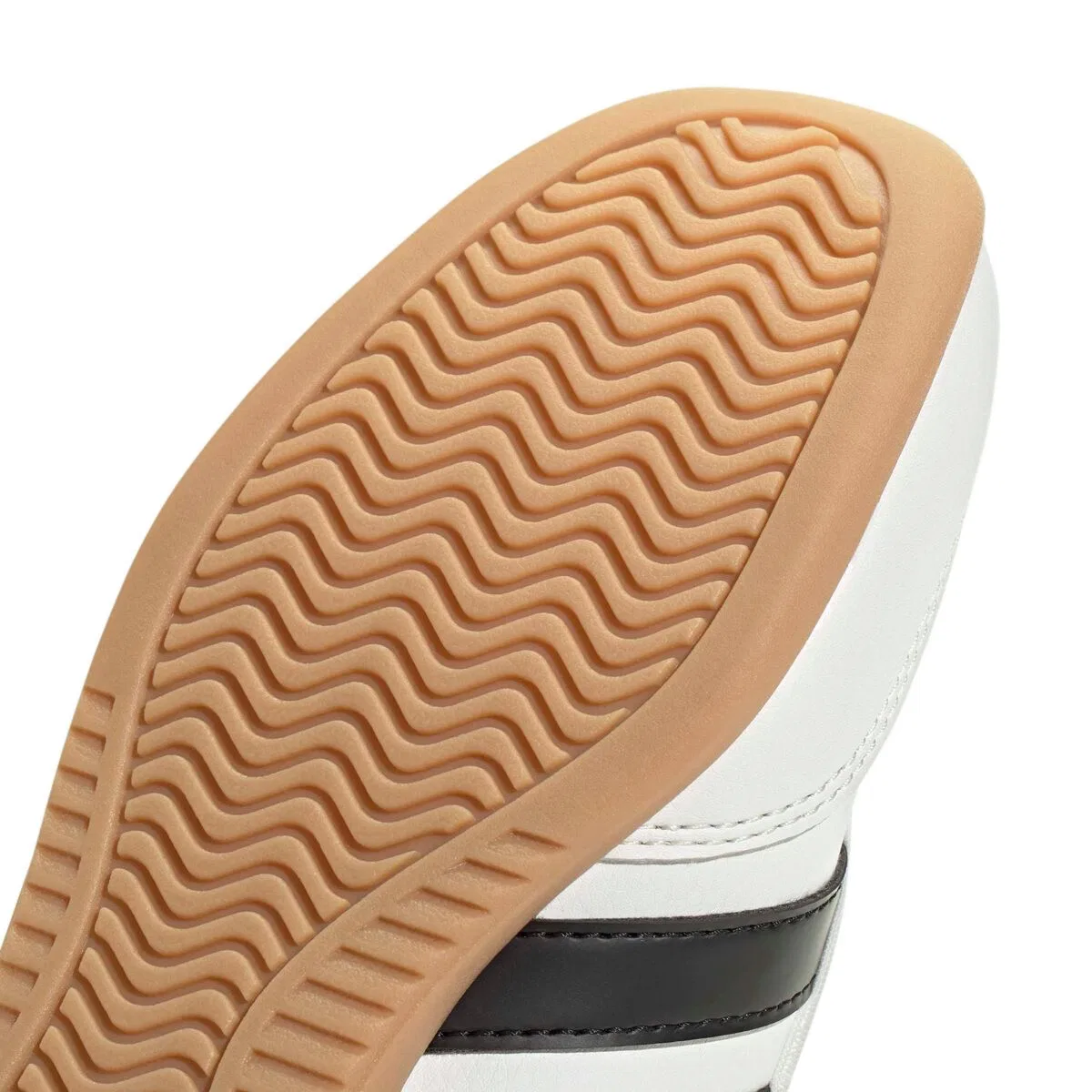 Детские туфли-лодочки для мальчиков с ремешком Adidas, Core White / Core Black / Silver Metallic — фото 2