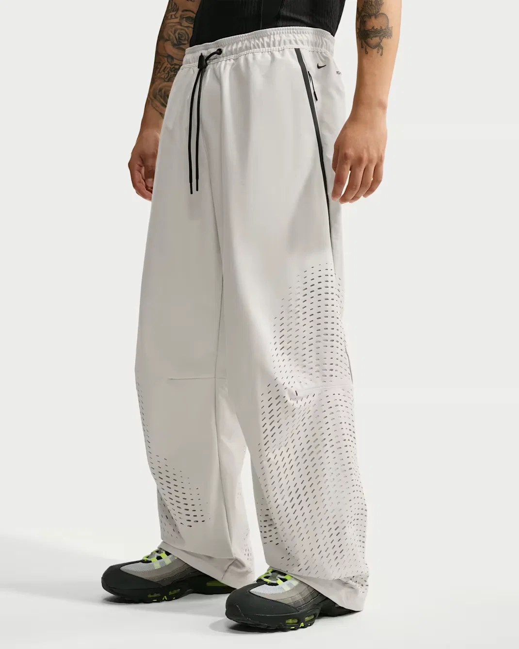 Мужские брюки Dri-FIT Shori Knit с открытым низом Nike Tech, Light Bone/Black — фото 2
