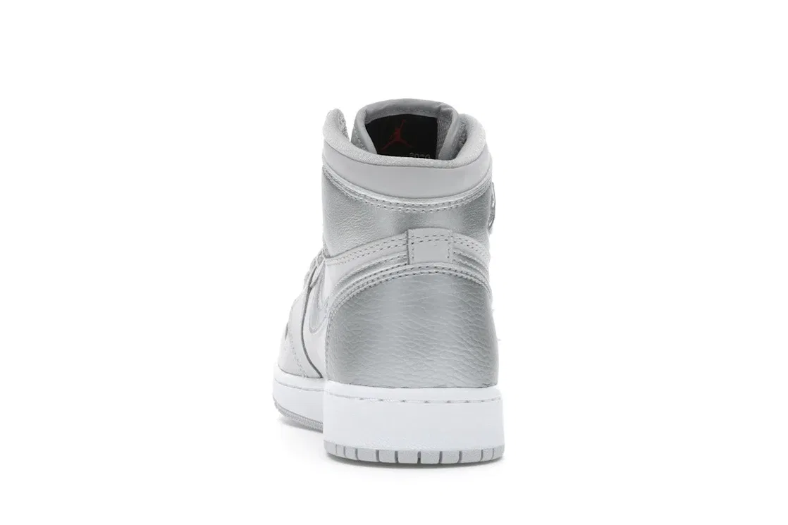 Детские кроссовки с принтом Jordan 1 Retro High Jordan, Neutral Grey/Metallic Silver-White — фото 4