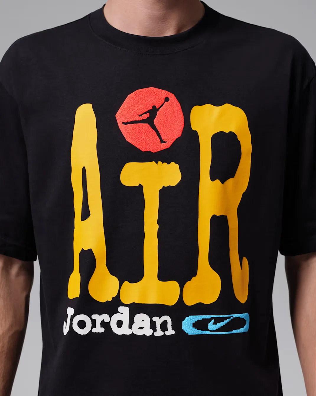 Мужская футболка с графическим принтом Jordan, Black/Amarillo/Infrared 23 — фото 4