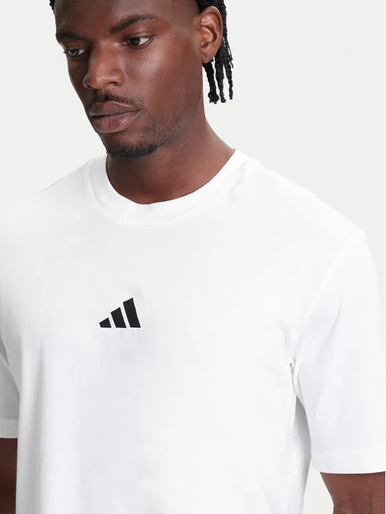 Футболка regular fit Essentials Small Logo Adidas, белый — фото 4