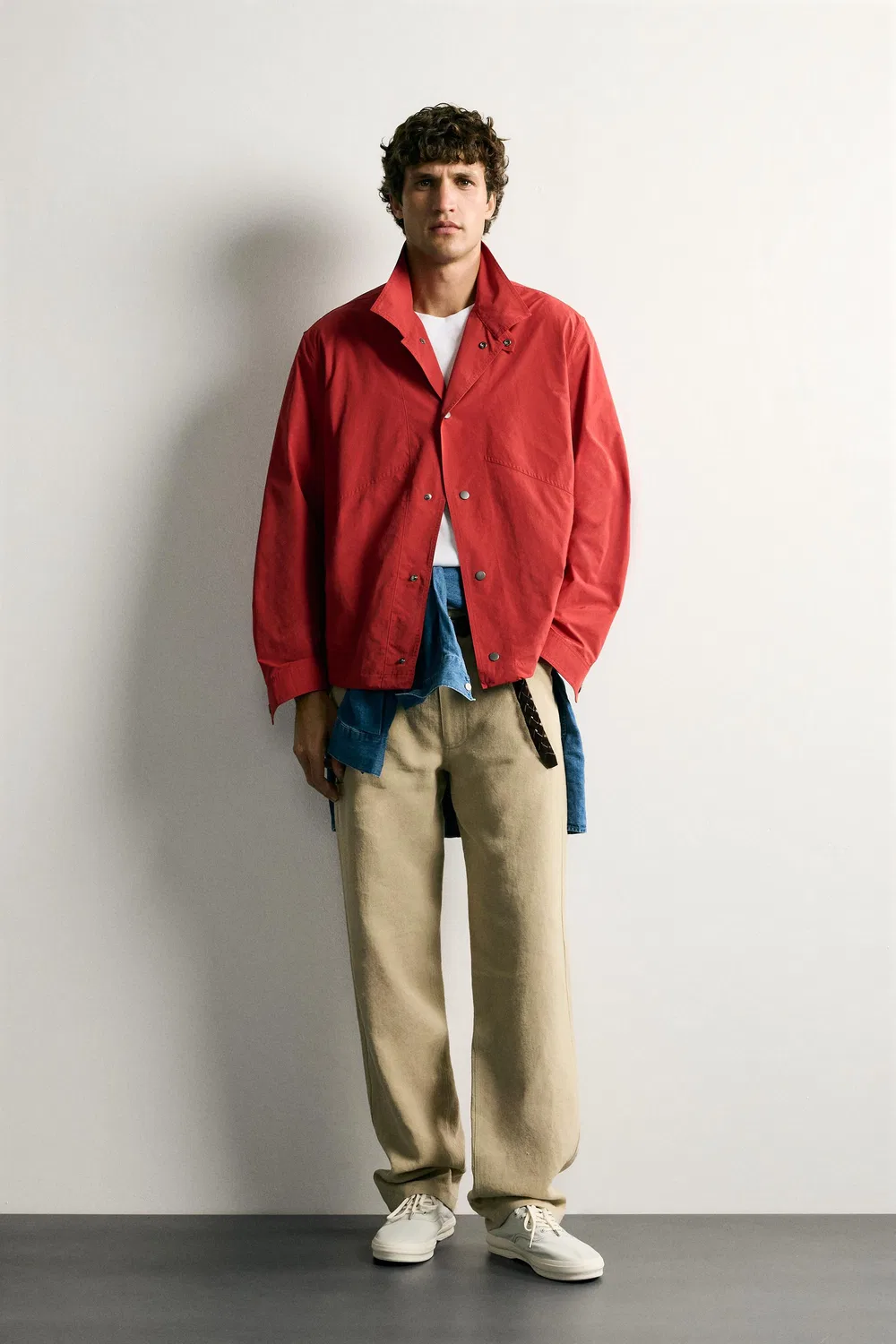 Легкая, технологичная, стандартного кроя, рубашка-куртка. ZARA, Red