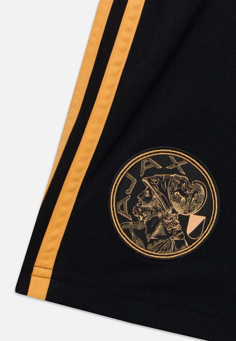 Детские спортивные шорты унисекс Ajax Amsterdam 26/27 выездной формы Adidas Originals, Black — фото 4