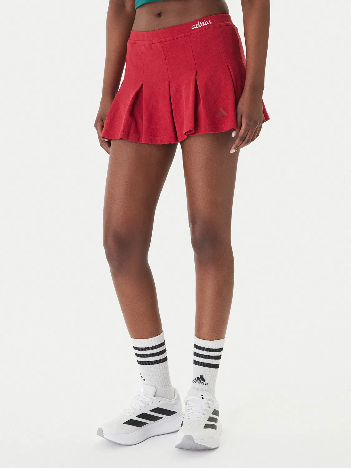 Женская плиссированная юбка свободного кроя Seasonal Essentials Colorpop Adidas, красный