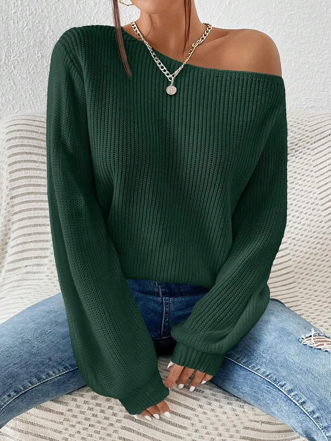 Женский свитер с длинным рукавом, асимметричный воротник, тёмно-зелёный — фото 2