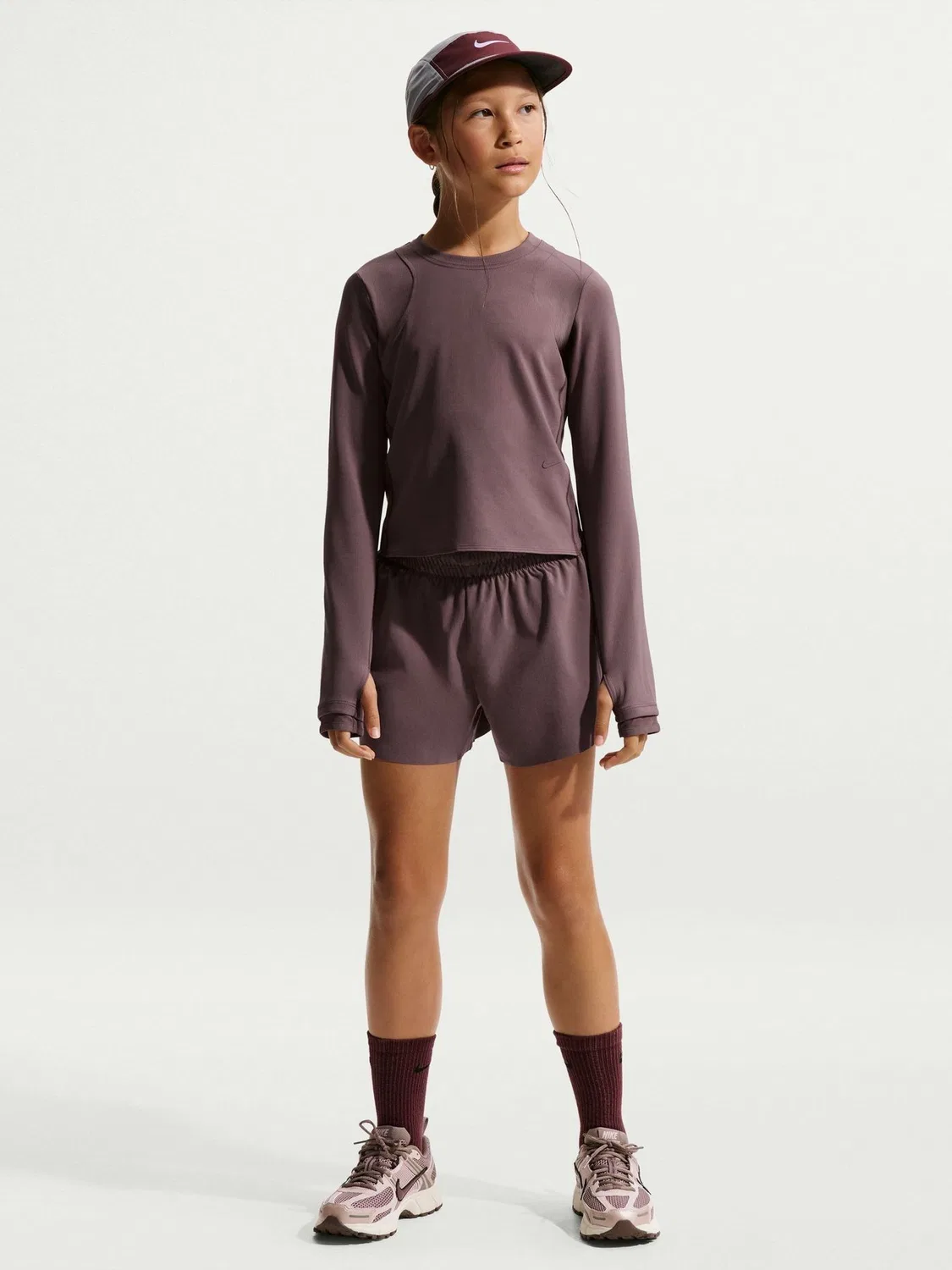 Футболка с длинным рукавом Nike, Mavn, Dri-FIT, тату-коричневый