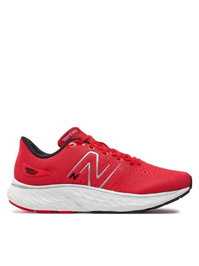 

Кроссовки New Balance, красный