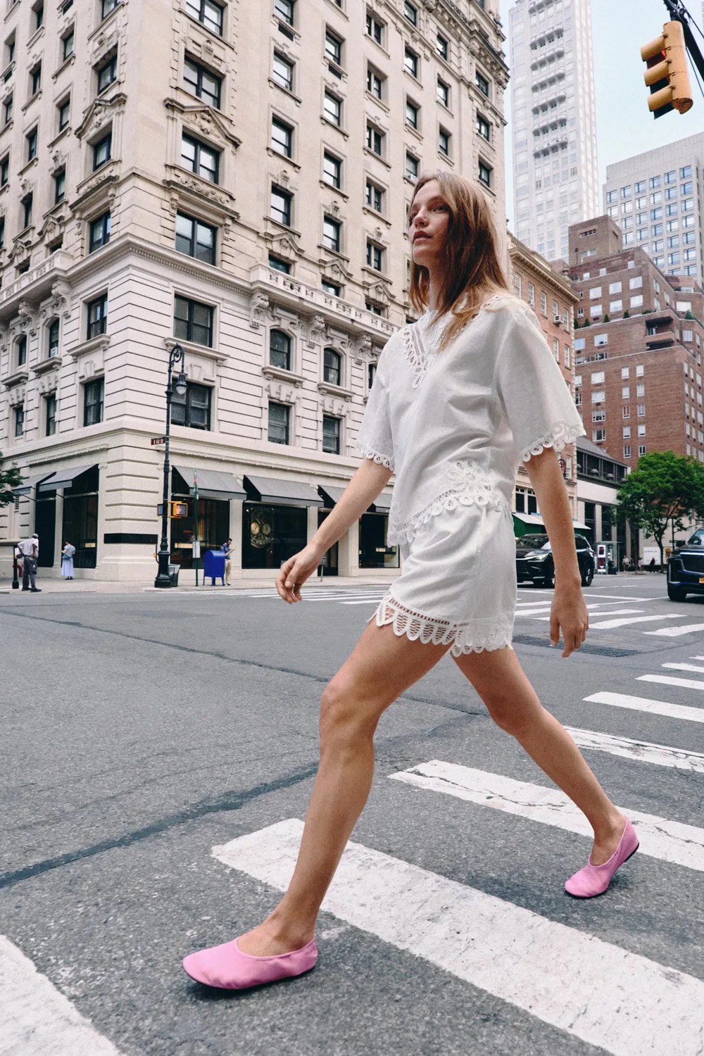 Шорты из льняной смеси с вышивкой от ZW COLLECTION ZARA, Oyster-white — фото 2