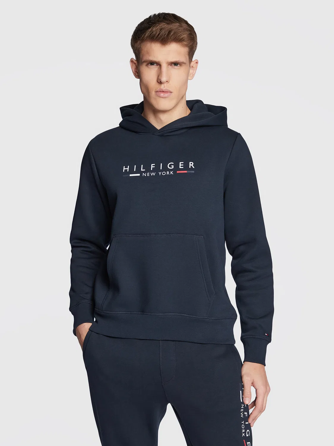 Мужской спортивный костюм стандартного кроя New York Tommy Hilfiger, темно-синий — фото 2