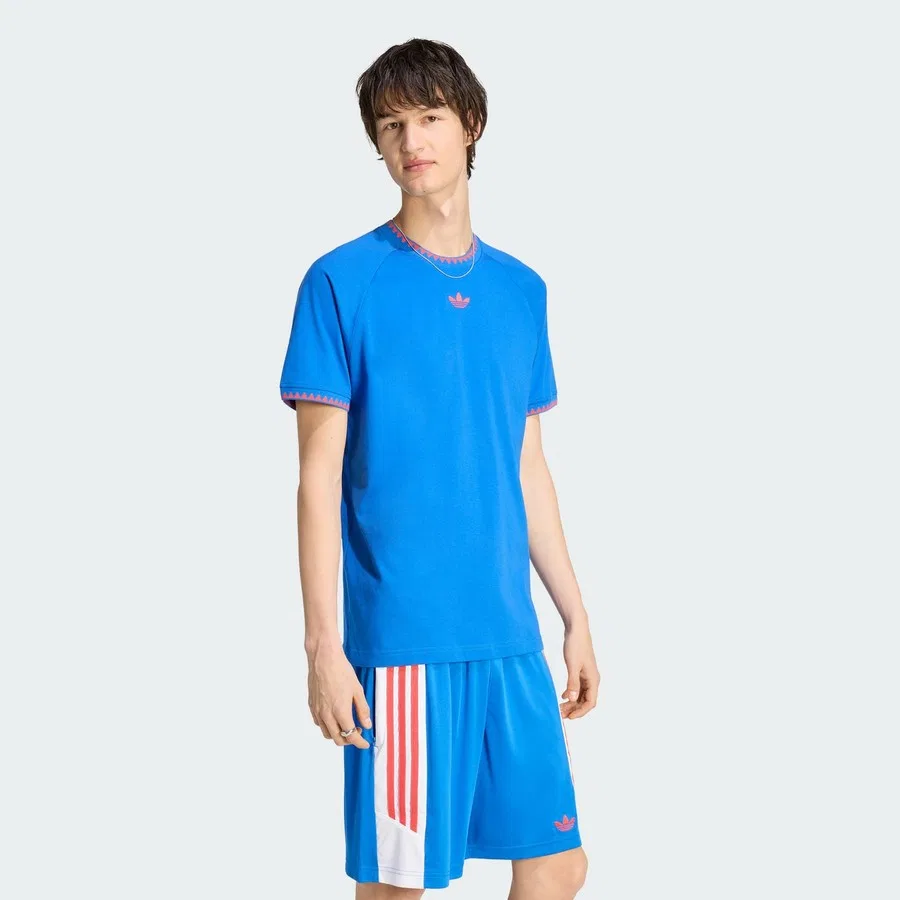 Футболка с длинным рукавом и принтом Chest Stripes Engineered Collar Tee adidas, Синий