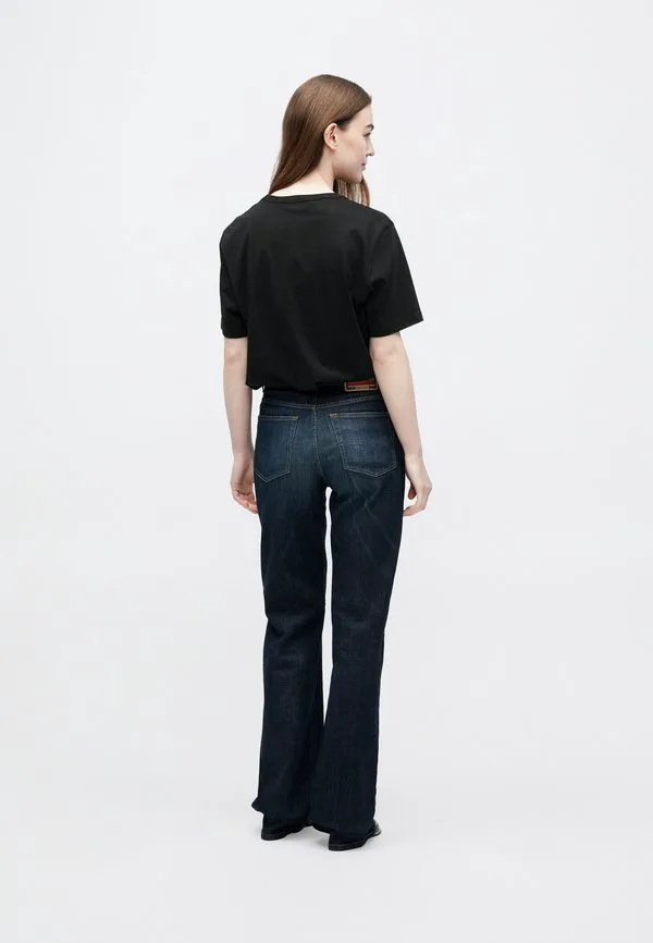 Отправила расклешенные джинсы Diesel, Dark Blue Denim — фото 3