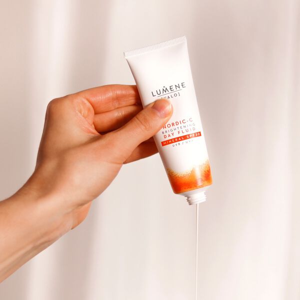 Флюид Lumene — Осветляющий с spf30 для лица, Nordic-C, 50 мл — фото 2
