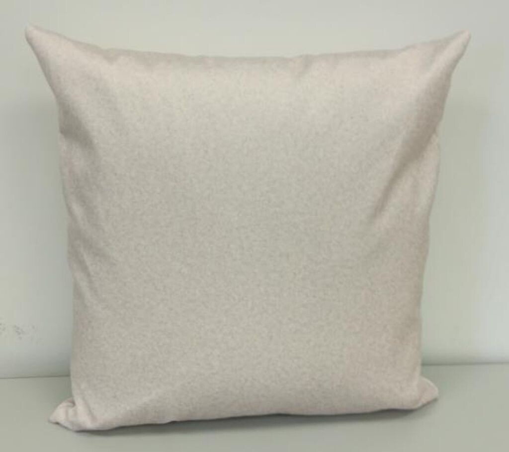 

Декоративная подушка Dohle + Menk кашемир кремовый, 45 x 45 см