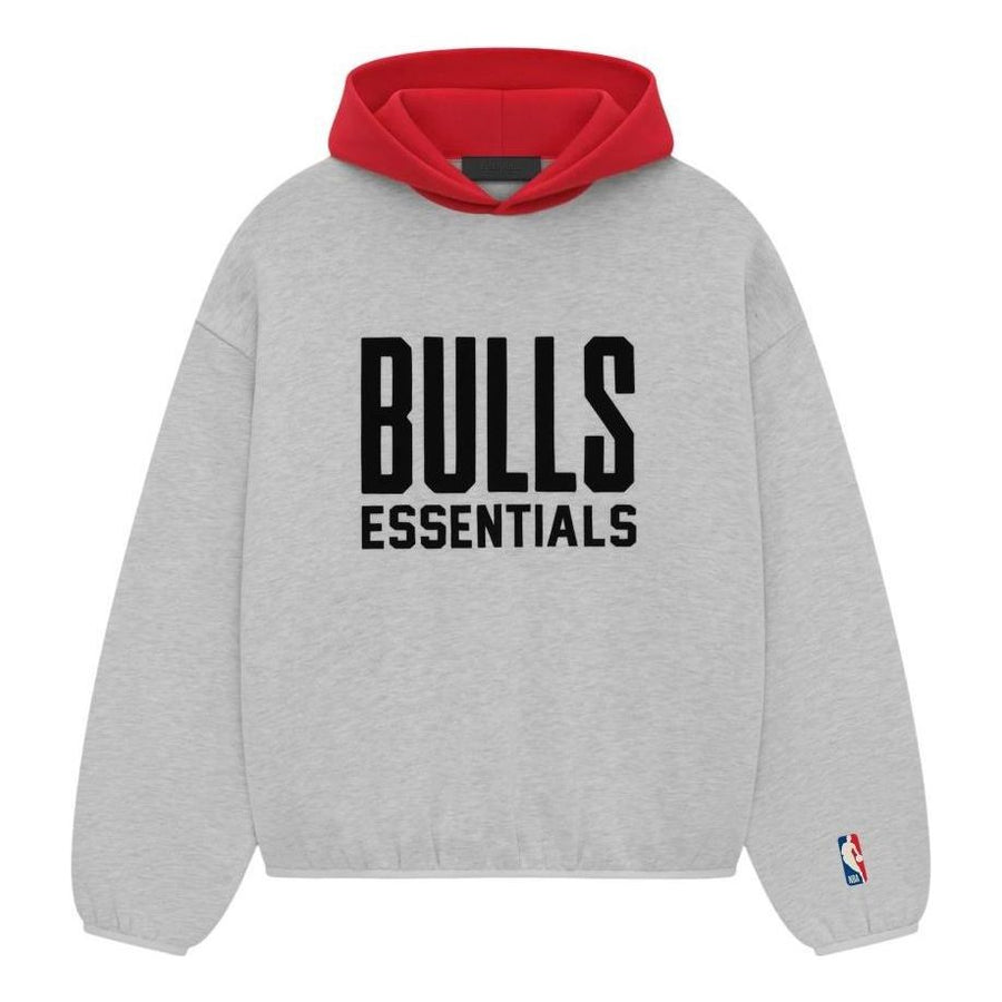 

Худи Fear of God Essentials x NBA Bulls Hoodie 'Light Heather', серый