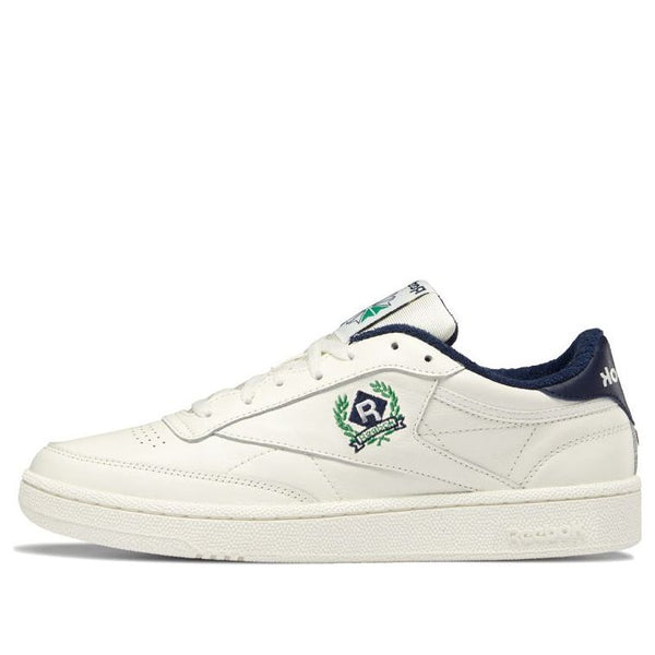 

Кроссовки club c 85 'og crest - chalk vector navy' Reebok, бежевый